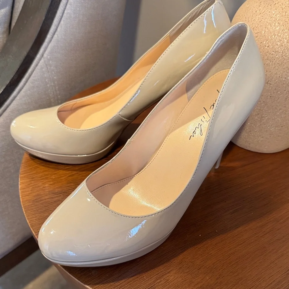 Marc Fisher Beige Women's Heels - Picture 6 of 6